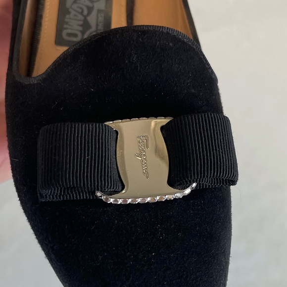 Salvatore Ferragamo Scotty Loafers - Black Velvet - Size 6.5 - Silver buckle - Picture 8 of 9